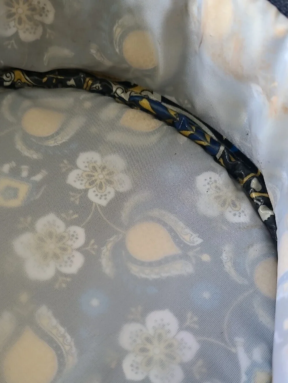 Vera Bradley Navy, Yellow & Blue Floral Round Cosmetic Case